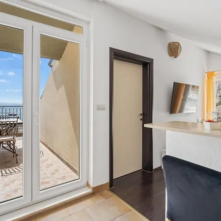Mit Zwei Meerblick-balkonen By Interhome Apartman